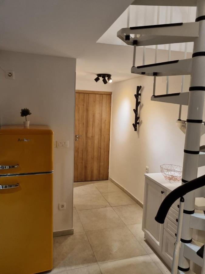 Apartman Ivano Cres Leilighet Eksteriør bilde