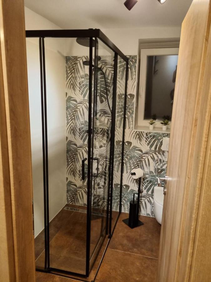 Apartman Ivano Cres Leilighet Eksteriør bilde