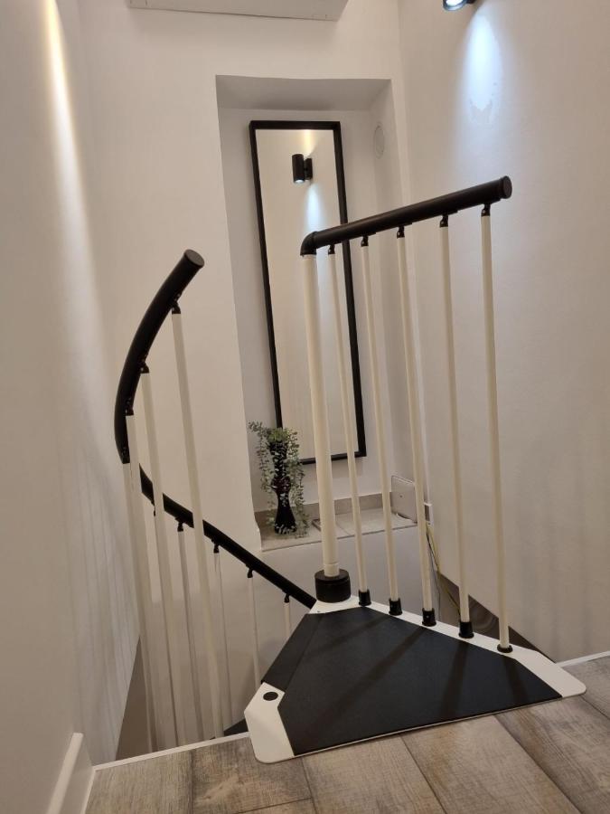 Apartman Ivano Cres Leilighet Eksteriør bilde